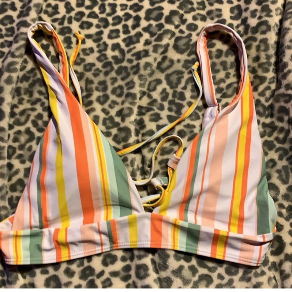 Bikini top
